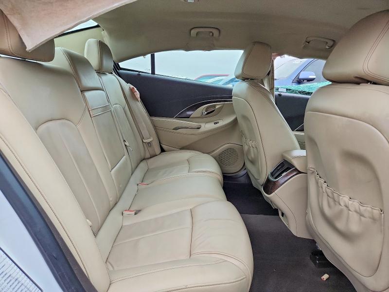 Photo 10 from auction – 2015 BUICK LACROSSE with VIN 1G4GB5GR2FF313952