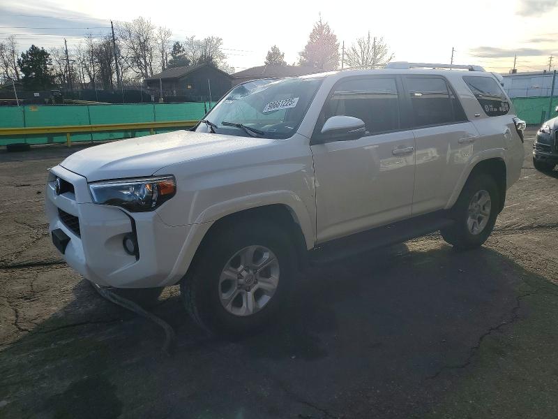 TOYOTA 4RUNNER 2014 with VIN JTEBU5JR2E5194480 - Photo from auction