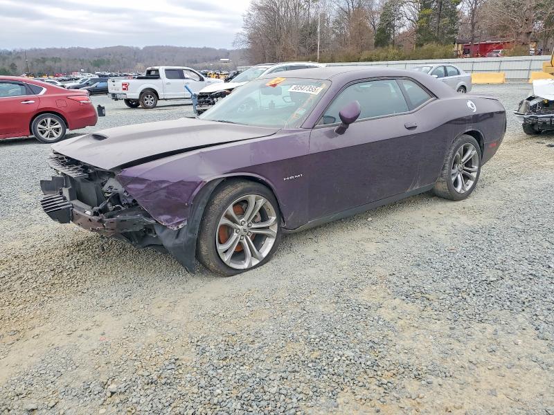 DODGE CHALLENGER 2022 with VIN 2C3CDZBT2NH105367 - Photo from auction