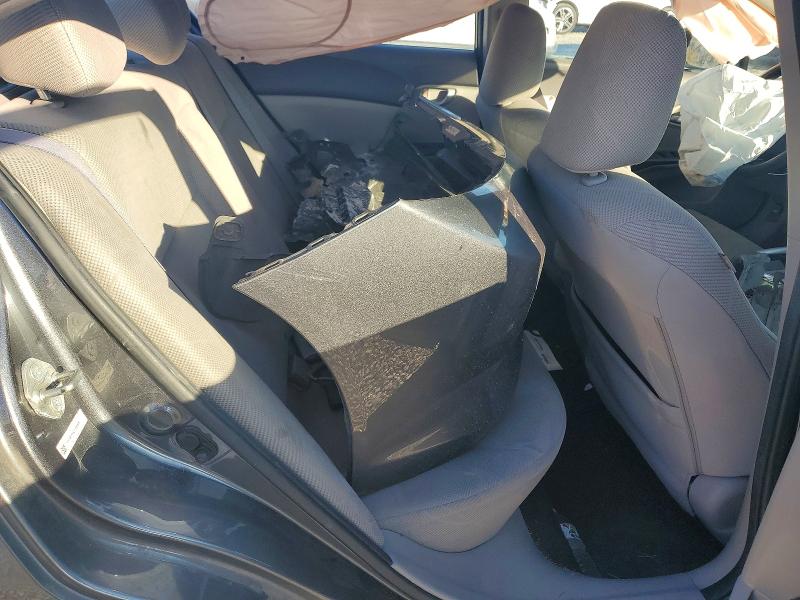 Photo 10 from auction – 2012 HONDA CIVIC LX with VIN 19XFB2F55CE008609
