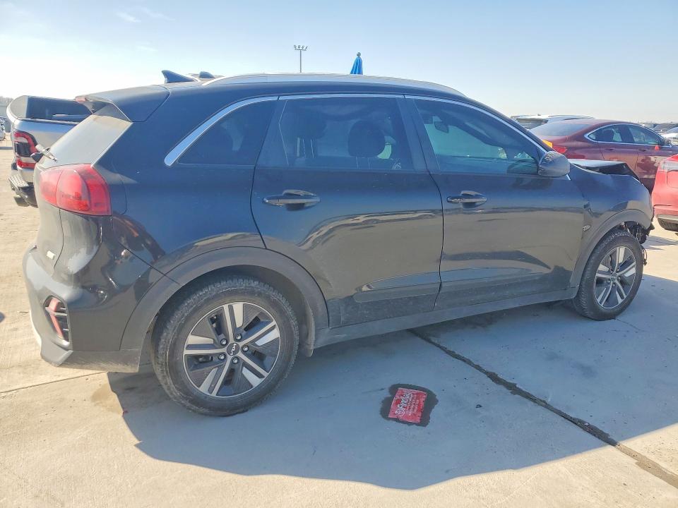 Photo 3 from auction – 2022 KIA NIRO with VIN KNDCB3LC0N5540800
