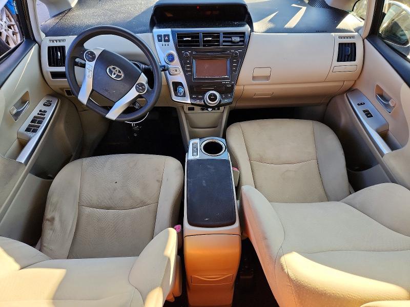 Photo 8 from auction – 2013 TOYOTA PRIUS V with VIN JTDZN3EU3D3209128