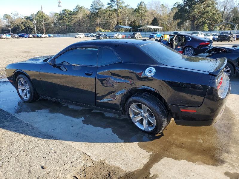 Photo 2 from auction – 2019 DODGE CHALLENGER with VIN 2C3CDZAG7KH631767