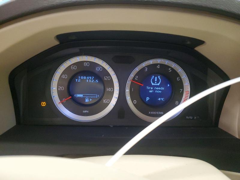 Photo 9 from auction – 2011 VOLVO XC70 3.2 with VIN YV4940BZ5B1101097