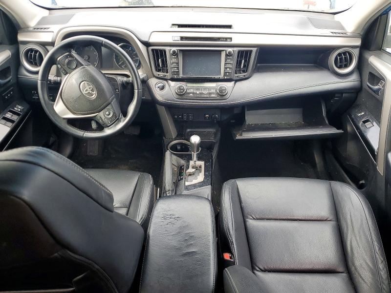 Photo 8 from auction – 2018 TOYOTA RAV4 with VIN 2T3YFREV9JW470244