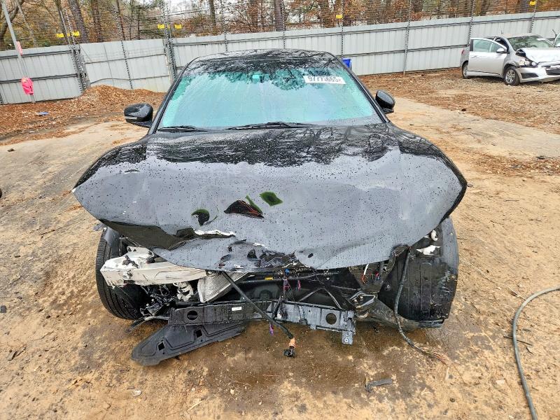 Photo 5 from auction – 2022 KIA EV6 LIGHT with VIN KNDC34LA0N5046020
