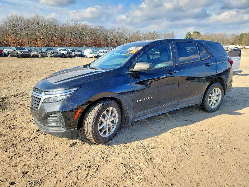 CHEVROLET EQUINOX LS 2022 with VIN 2GNAXHEV4N6150850 - Photo from auction