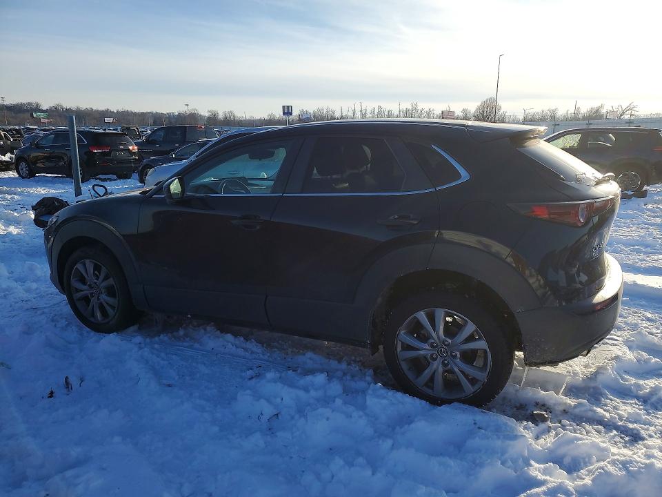 Photo 2 from auction – 2020 MAZDA CX-30 with VIN 3MVDMACL7LM120685