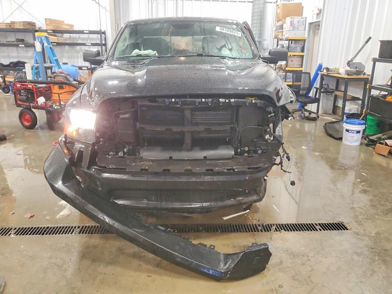 Photo 5 from auction – 2018 RAM 1500 with VIN 1C6RR7LT3JS253189