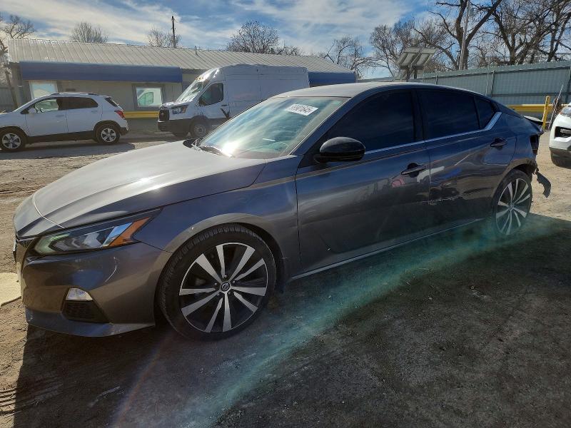 NISSAN ALTIMA 2019 with VIN 1N4BL4CV3KC141554 - Photo from auction