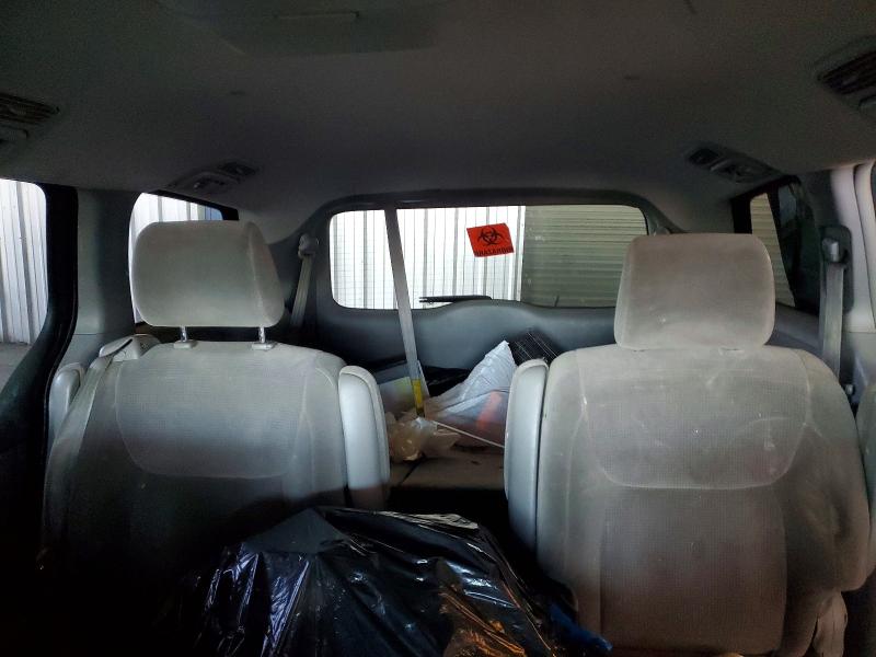 Photo 10 from auction – 2004 TOYOTA SIENNA with VIN 5TDZA23C54S161372