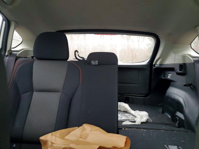 Photo 10 from auction – 2018 SUBARU CROSSTREK with VIN JF2GTABC8JH226407