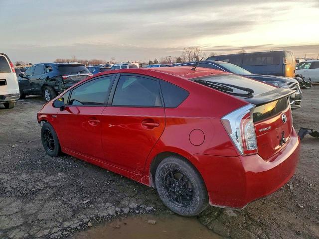 Photo 2 from auction – 2013 TOYOTA PRIUS with VIN JTDKN3DU7D0353737