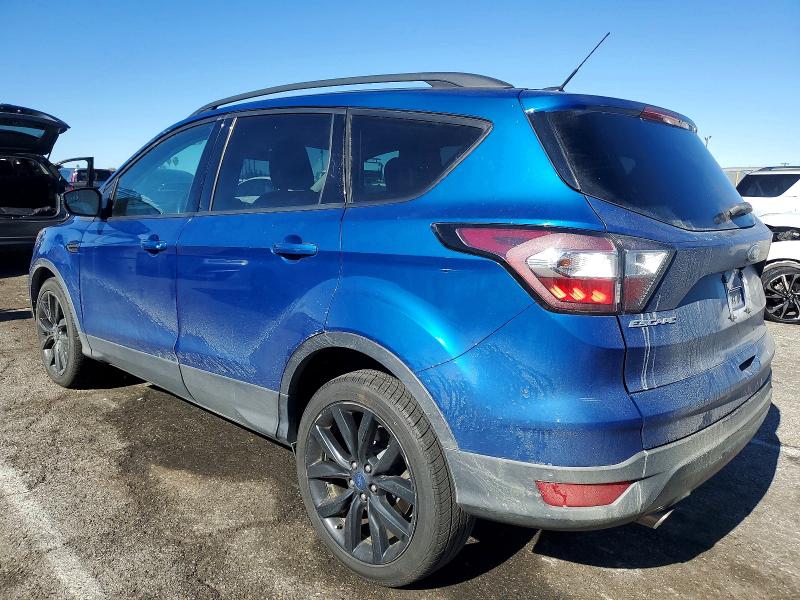 Photo 2 from auction – 2018 FORD ESCAPE SE with VIN 1FMCU9GD3JUA99546