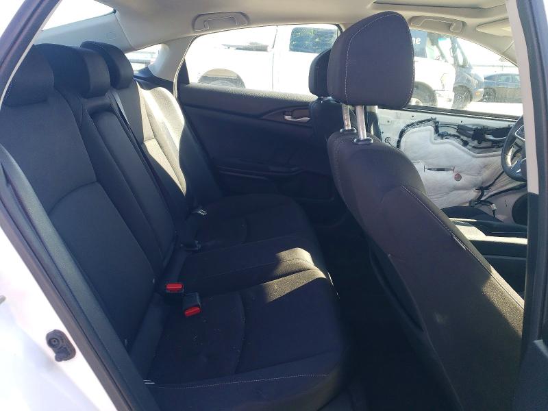 Photo 10 from auction – 2018 HONDA CIVIC EX with VIN 19XFC2F72JE044253