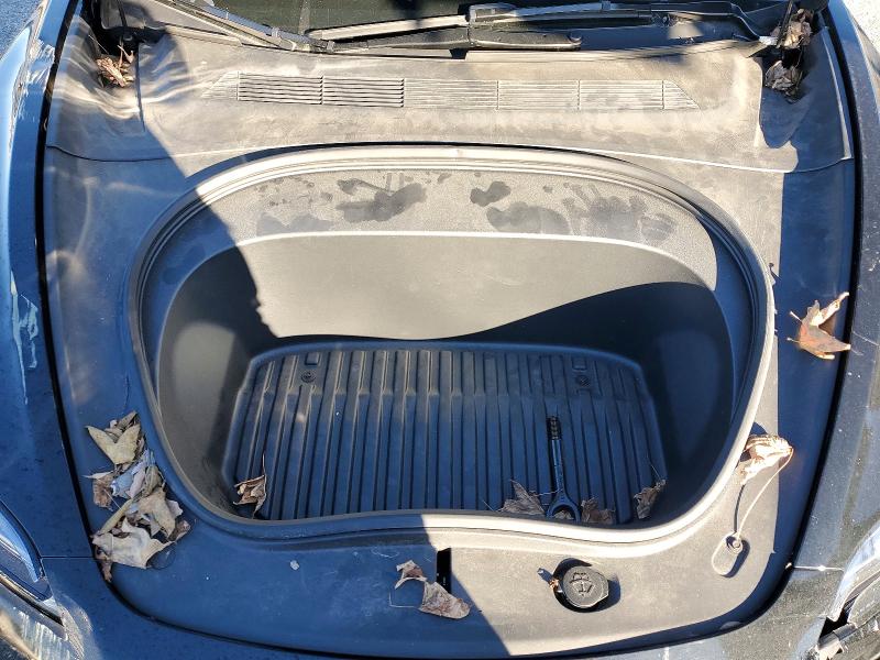 Photo 11 from auction – 2025 TESLA MODEL 3 with VIN 5YJ3E1EB8SF912474