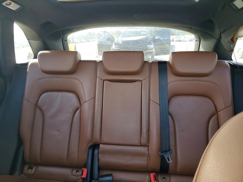 Photo 10 from auction – 2010 AUDI Q5 PREMIUM with VIN WA1LKAFP5AA058399