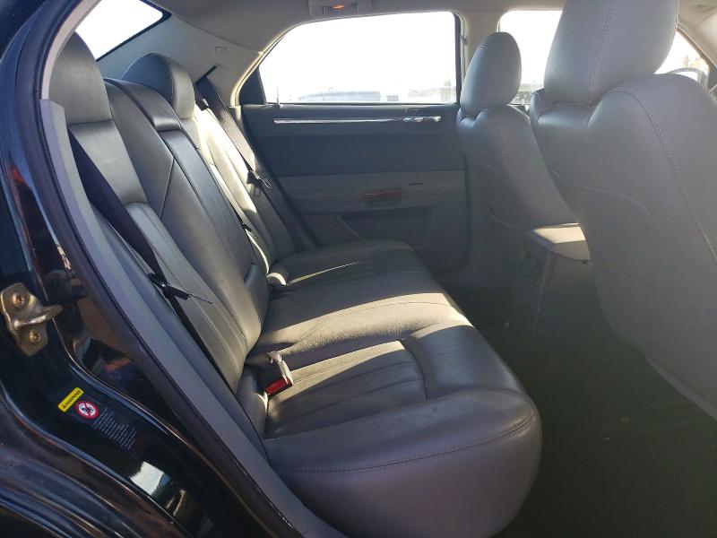 Photo 10 from auction – 2005 CHRYSLER 300C with VIN 2C3AA63H95H658459