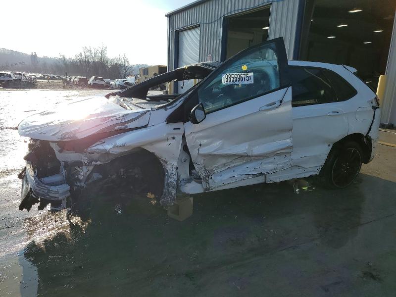 FORD EDGE SEL 2024 with VIN 2FMPK4J98RBA83469 - Photo from auction
