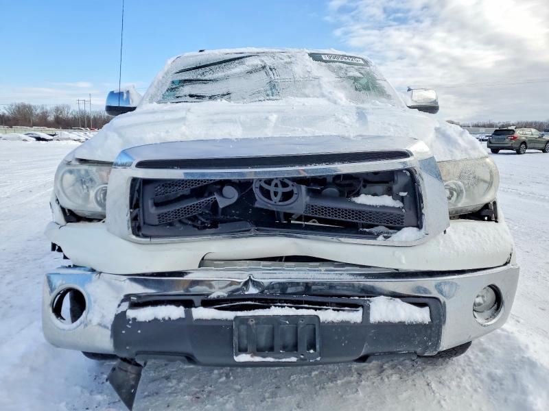 Photo 5 from auction – 2012 TOYOTA TUNDRA DOU with VIN 5TFUY5F1XCX217798
