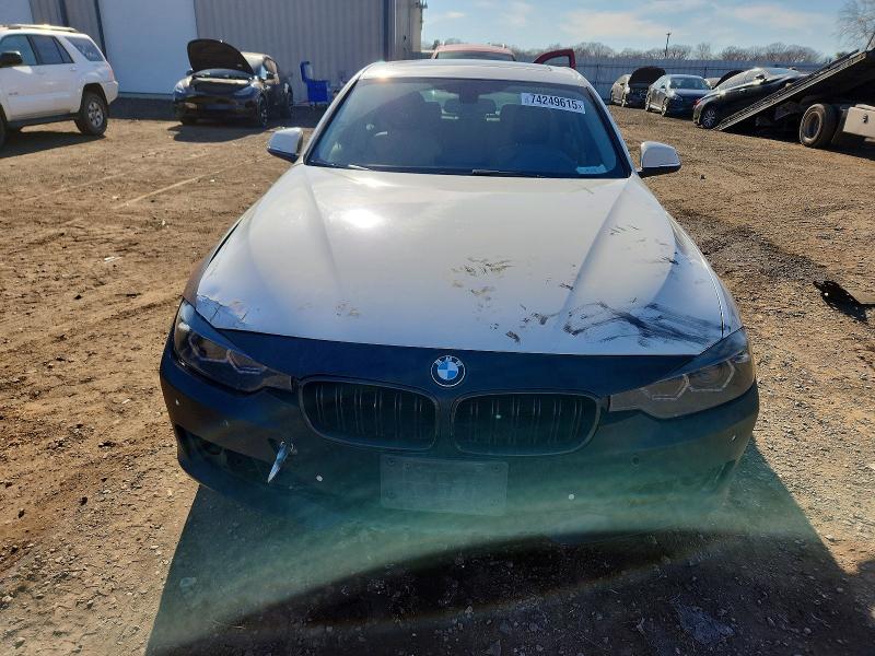 Photo 5 from auction – 2014 BMW 328 XI with VIN WBA3B3C59EJ979208