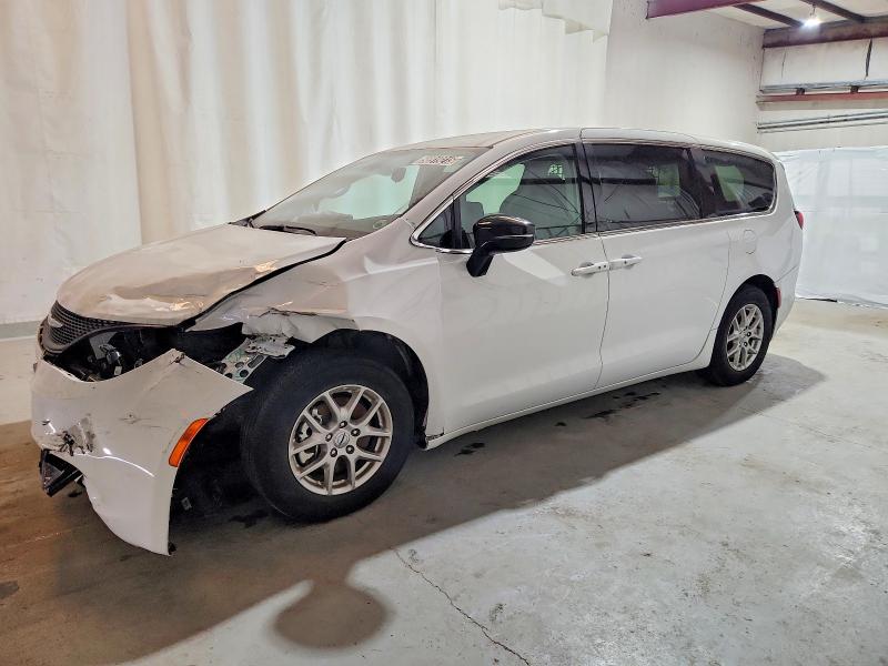 Photo 1 from auction – 2024 CHRYSLER VOYAGER LX with VIN 2C4RC1CG4RR137121