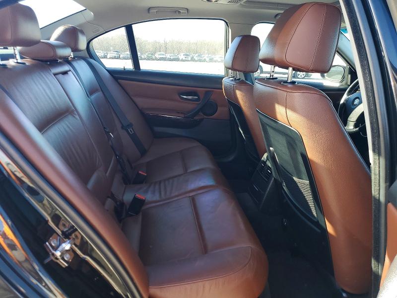 Photo 10 from auction – 2006 BMW 330 I with VIN WBAVB33586PS15809