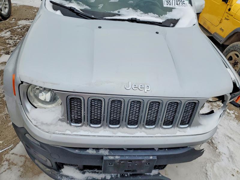 Photo 11 from auction – 2016 JEEP RENEGADE with VIN ZACCJADT7GPC50358
