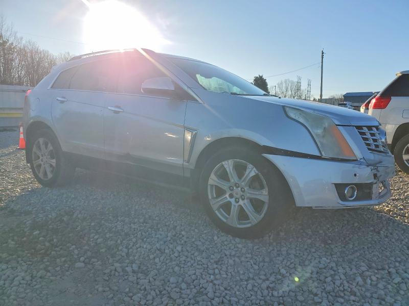 Photo 4 from auction – 2015 CADILLAC SRX PERFOR with VIN 3GYFNCE38FS633762