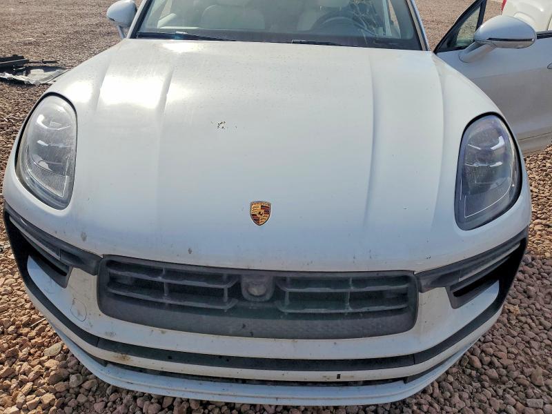 Photo 11 from auction – 2023 PORSCHE MACAN S with VIN WP1AG2A55PLB35861