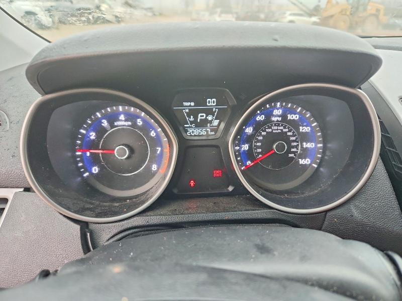 Photo 9 from auction – 2016 HYUNDAI ELANTRA SE with VIN 5NPDH4AE6GH718533