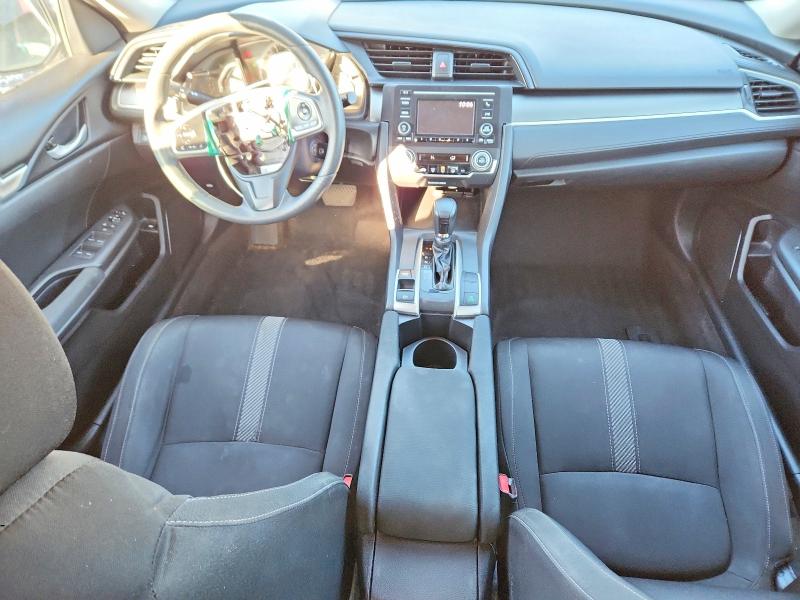 Photo 8 from auction – 2017 HONDA CIVIC with VIN 2HGFC2F53HH537101