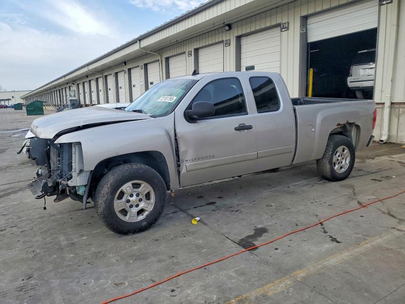 CHEVROLET SILVERADO 2007 with VIN 2GCEC19C571698491 - Photo from auction