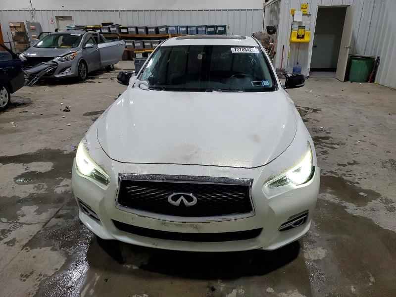 Photo 5 from auction – 2015 INFINITI Q50 BASE with VIN JN1BV7AP1FM333262