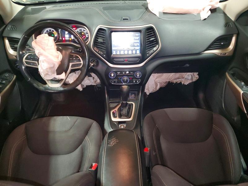 Photo 8 from auction – 2017 JEEP CHEROKEE L with VIN 1C4PJLCS3HW642957