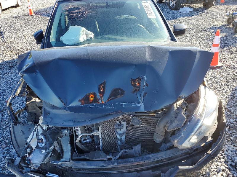 Photo 11 from auction – 2018 NISSAN SENTRA with VIN 3N1AB7AP4JY340586