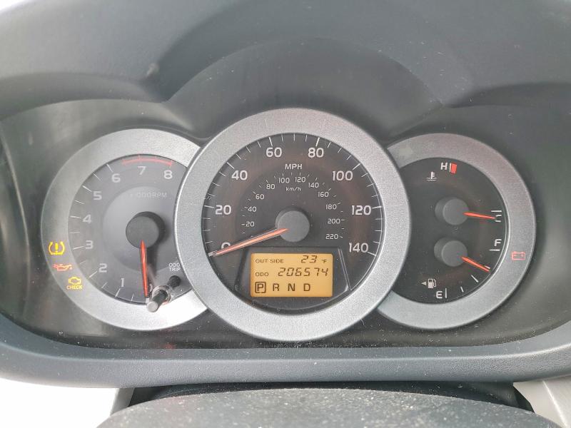 Photo 9 from auction – 2007 TOYOTA RAV4 with VIN JTMZD33V575035151