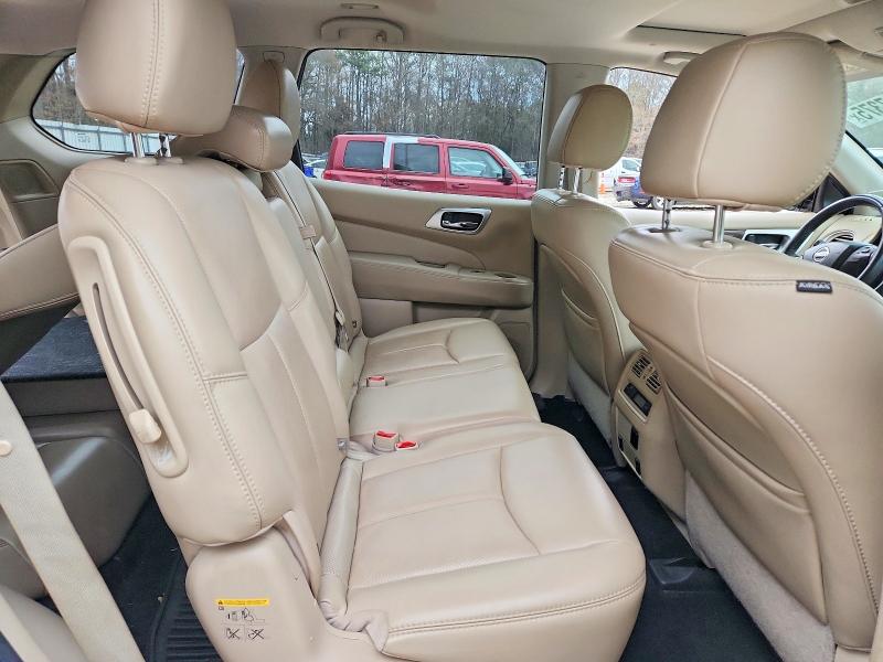 Photo 11 from auction – 2017 NISSAN PATHFINDER with VIN 5N1DR2MM0HC911399
