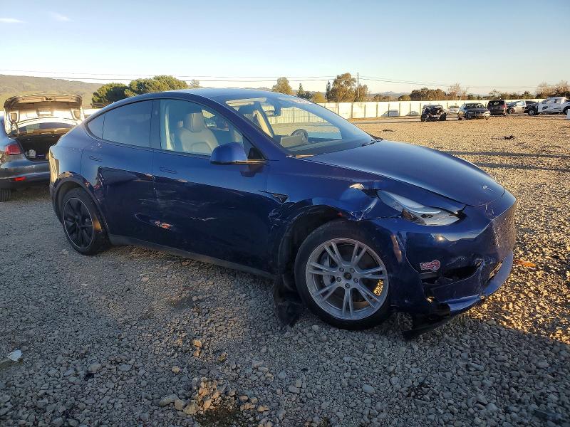 Photo 4 from auction – 2023 TESLA MODEL Y with VIN 7SAYGDEE8PF909600