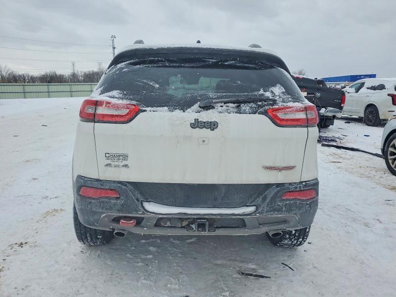 Photo 6 from auction – 2014 JEEP CHEROKEE T with VIN 1C4PJMBS2EW188879