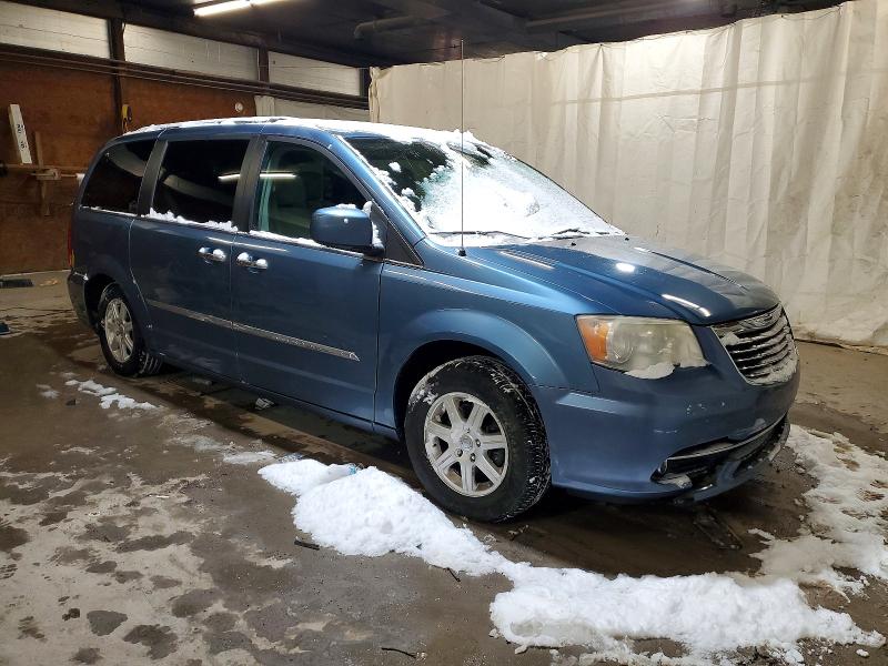 Photo 4 from auction – 2011 CHRYSLER TOWN & COU with VIN 2A4RR5DG7BR744778
