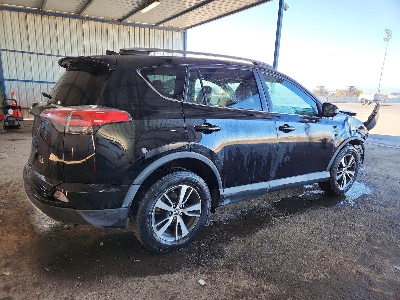 Photo 3 from auction – 2017 TOYOTA RAV4 XLE with VIN 2T3RFREV3HW544076
