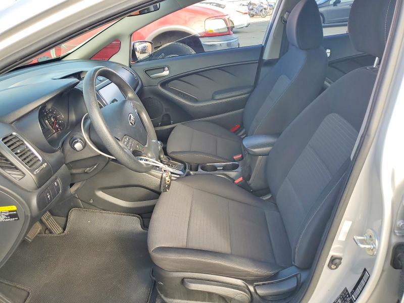 Photo 7 from auction – 2018 KIA FORTE with VIN 3KPFL4A74JE173680