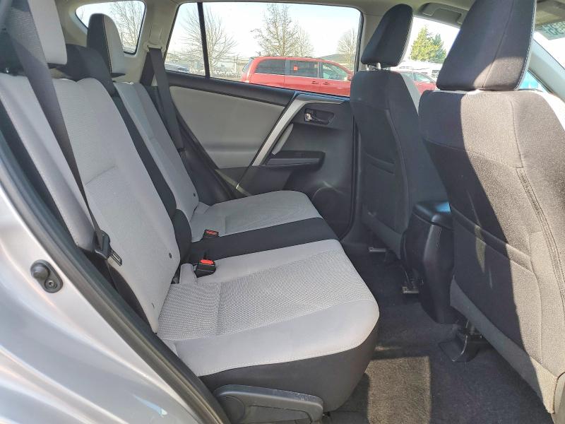 Photo 11 from auction – 2016 TOYOTA RAV4 XLE with VIN 2T3WFREVXGW285054