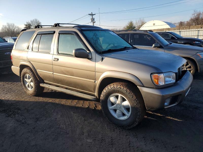 Photo 4 from auction – 2001 NISSAN PATHFINDER with VIN JN8DR09Y61W596007
