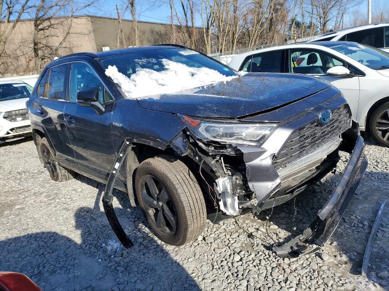 Zdjęcie 4 z aukcji – 2020 TOYOTA RAV4 XSE z VIN 2T3E6RFV9LW002003