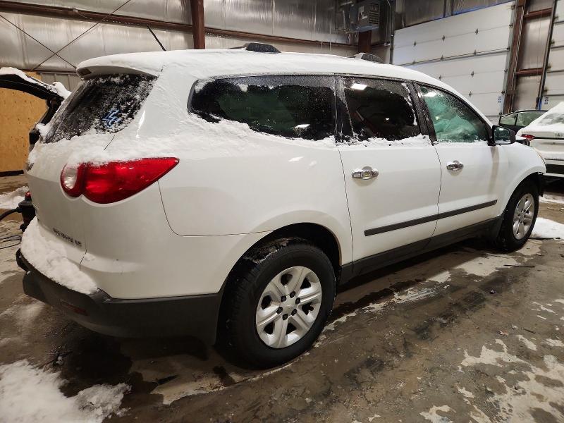 Photo 3 from auction – 2010 CHEVROLET TRAVERSE L with VIN 1GNLVEED6AS134810