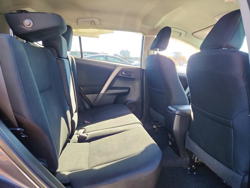 Photo 11 from auction – 2016 TOYOTA RAV4 with VIN 2T3BFREV6GW446191