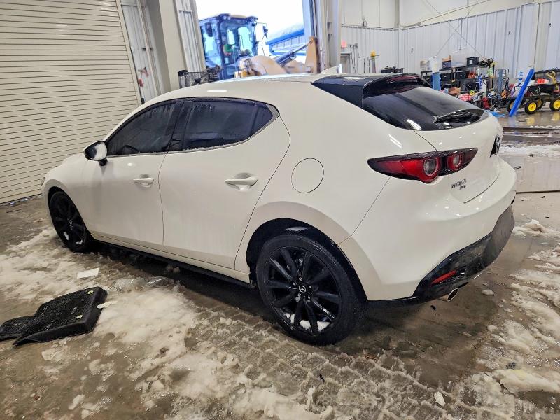 Photo 2 from auction – 2023 MAZDA 3 with VIN JM1BPBMM6P1611880
