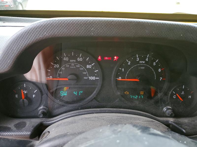Photo 9 from auction – 2009 JEEP WRANGLER X with VIN 1J4FA24129L783401